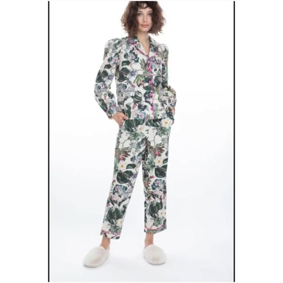 Generation Love Sasha Floral Jungle Pajama Set Size Small - Picture 2 of 3